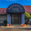 Rodehouse Restaurant - Busser